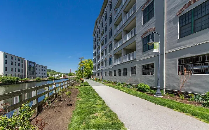 2 Leverington Ave #38 — Photo 7