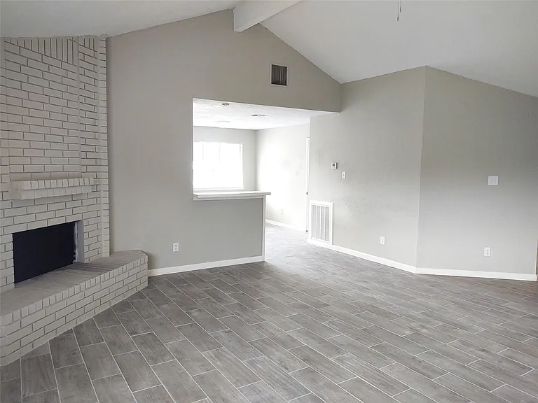 2187 Pilgrims Bend Dr — Photo 4