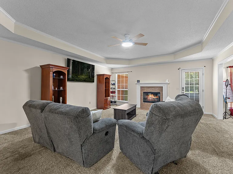 107 Shallowford Cir — Photo 9