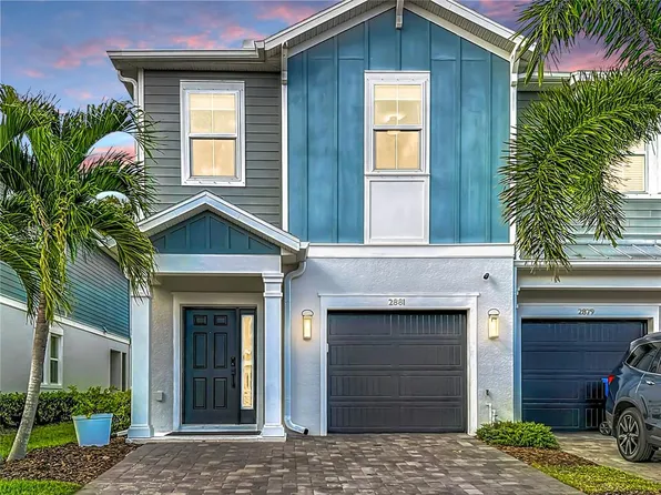 2881 Grand Kemerton Pl, Tampa, FL 33618