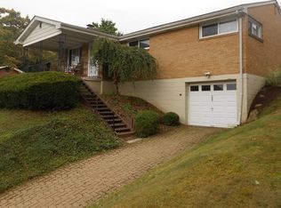 127 Clinton Ave, Butler, PA 16001