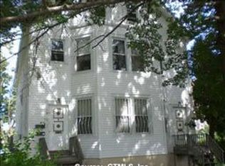 186 Laurel St, Hartford, CT 06105