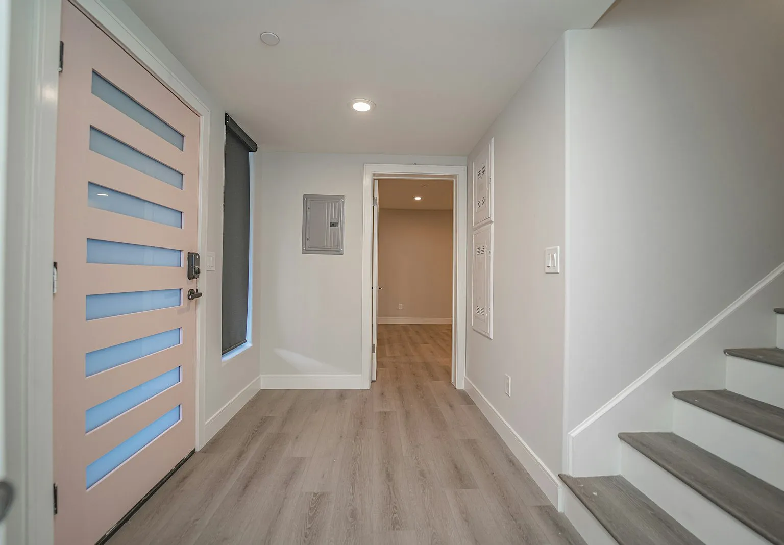 2115 Holly Drive, Unit 2117 — Photo 3