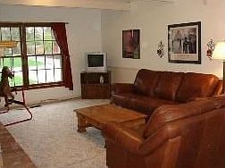 5th image of 2947 Briarcliff Dr