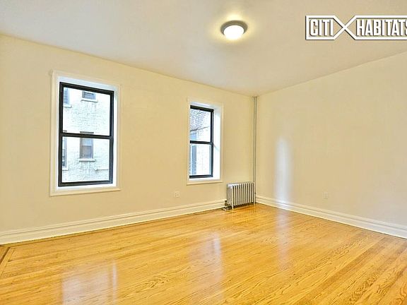 4th image of 3206 47th St APT 1H