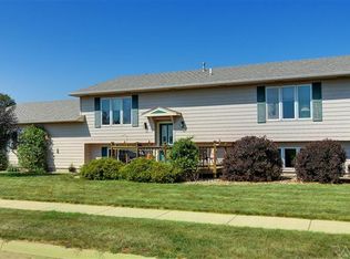 512 S Feyder Ave, Hartford, SD 57033