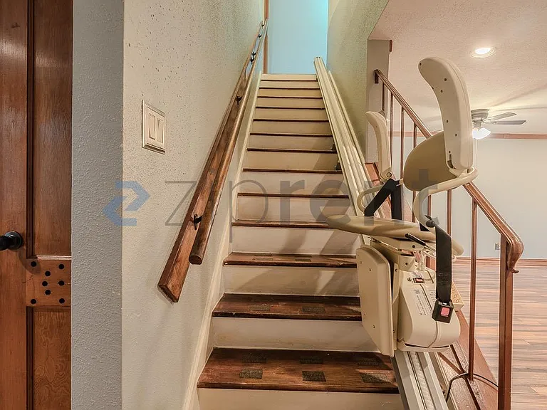 14515 Wunderlich Dr #403 — Photo 13