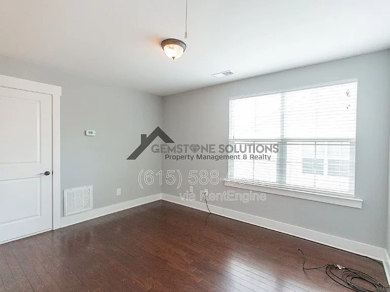 1041 Honey Bush Cir — Photo 33