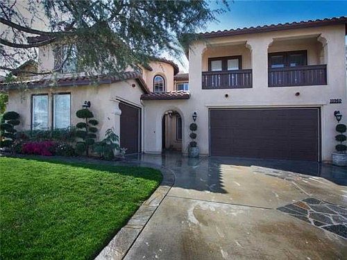 1st image of 10960 La Alberca Ave