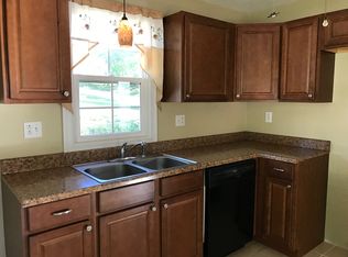 305 Market St, Keosauqua, IA 52565