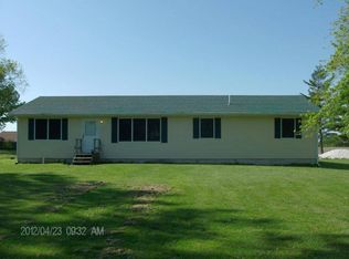 402 W Main St, Curryville, MO 63339