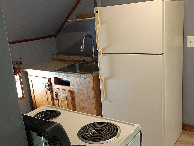 304 E Oak St #2 — Photo 9