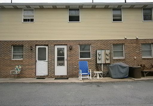 2nd image of 72 Tonden Dr