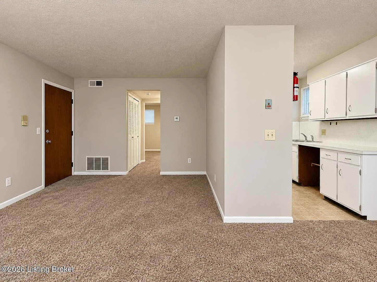 2 bed, 1.0 bath, 750 sqft, $625 — Photo 3