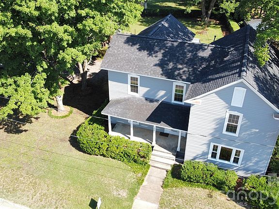 4th image of 114 N Harris St