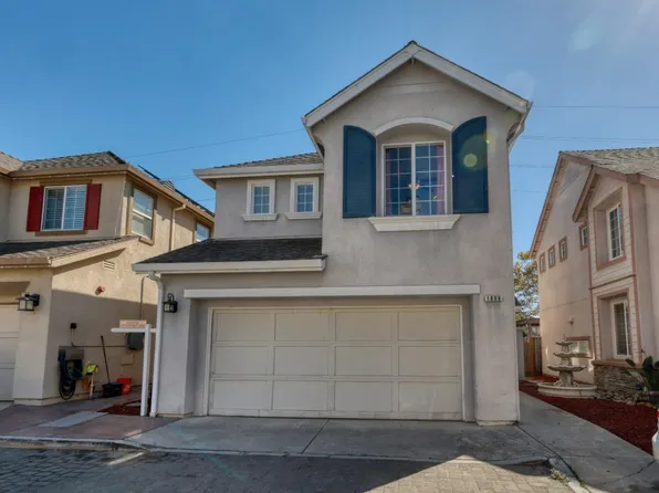 1808 Bradbury St, Salinas, CA 93906