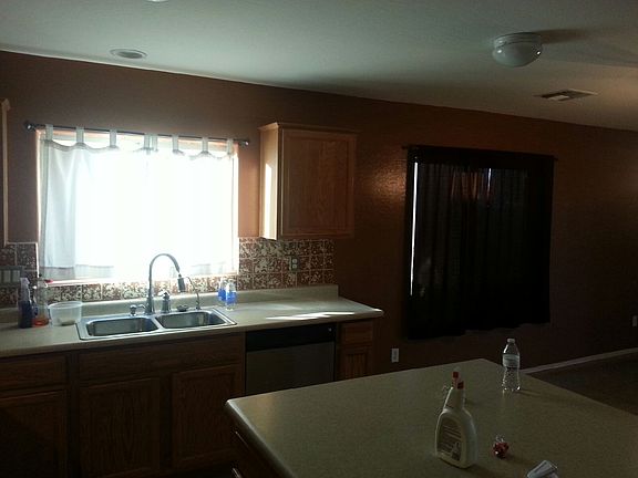 3rd image of 43630 W Elizabeth Ave