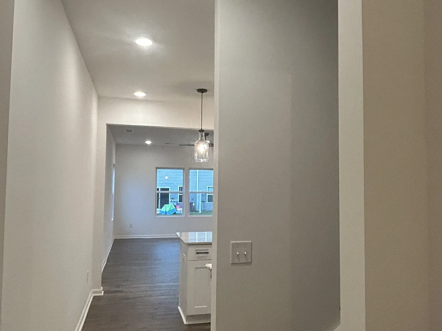 3 bed, 2.5 bath, 2174 sqft, $2,200 — Photo 3