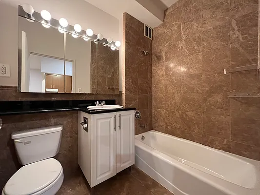 Rented by AZ REALTY NYC LLC | media 6