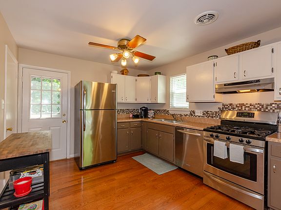 4th image of 14375 Shetland Ct