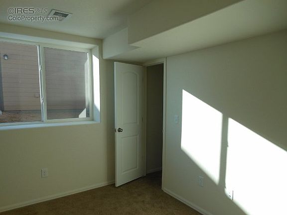 3rd image of 556 E 29th Street Dr