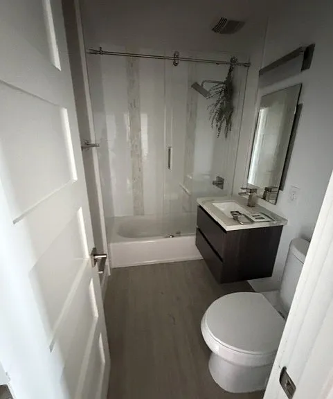 694 N Coast Hwy #3 — Photo 5