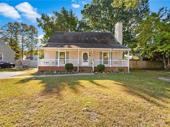 5 Steeplechase Loop, Hampton, VA 23666