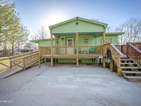 14920 Arthur Ave, Ocean Springs, MS 39565