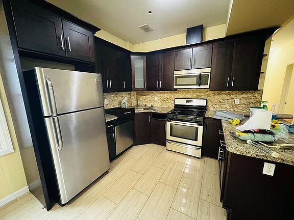 2nd image of 271 Van Wagenen Ave #4