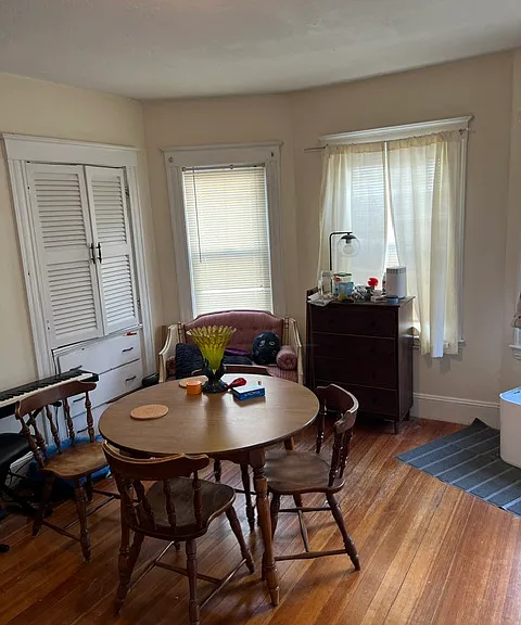 19-21 Auburn St #19 — Photo 3
