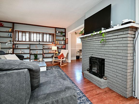 4th image of 516 W 9th St