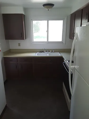21 Cherry St Photo 1