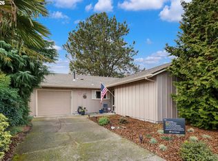 12441 SW King George Dr, King City, OR 97224