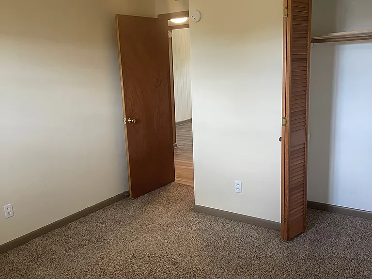 539 E Morgan St #B5 — Photo 15