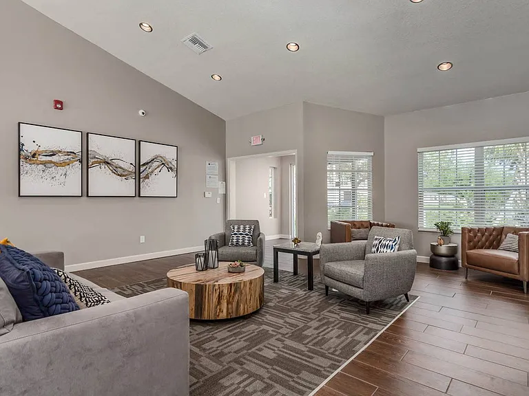 Sawyer Estates — Photo 17