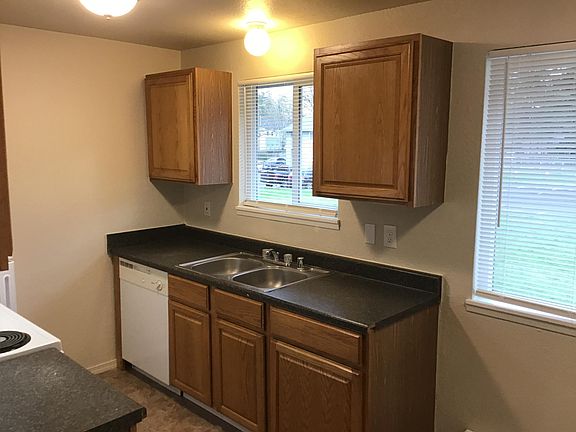 Alpine Apartments #10