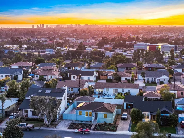 4220 E Overlook Dr, San Diego, CA 92115