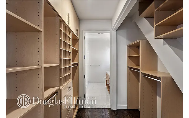 Sold by Douglas Elliman | media 16