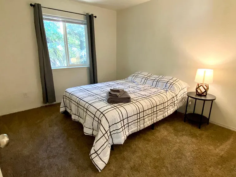 12710 Silver Fox Ln #4 — Photo 9