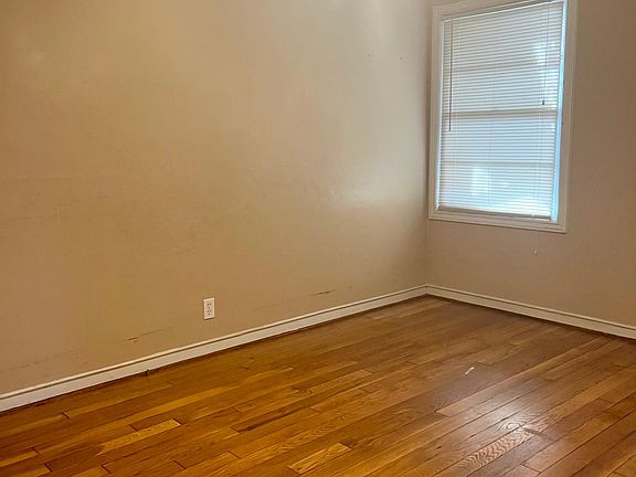 5th image of 2565 Bonnie Ln