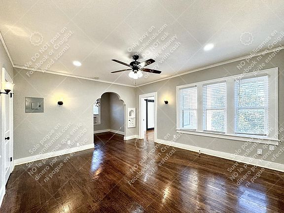 4th image of 128 W Magnolia Ave APT 5