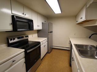 Wehnwood Court Apartments, Altoona, PA 16601
