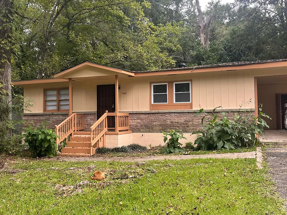 1143 Sunnydale Dr