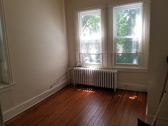 4th image of 314 W Mount Pleasant Ave