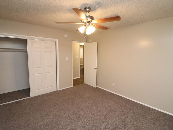 3rd image of 704 W 40th St #5