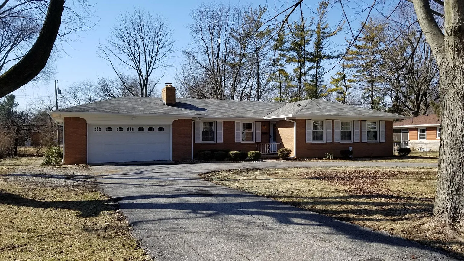3220 Kessler Blvd photo 1