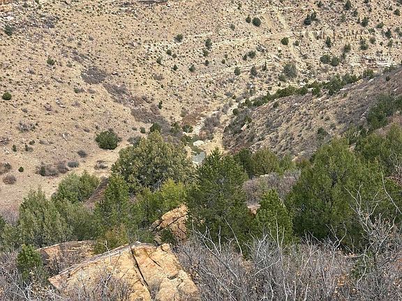 3rd image of 29 County Road 29