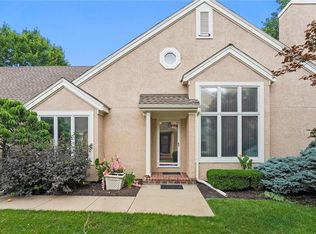 12213 Grant Ln, Overland Park, KS 66213