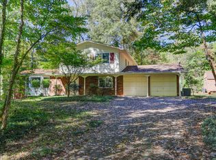 109 Newcrest Ln, Oak Ridge, TN 37830