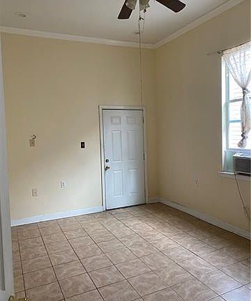 4th image of 2727 Orleans Ave